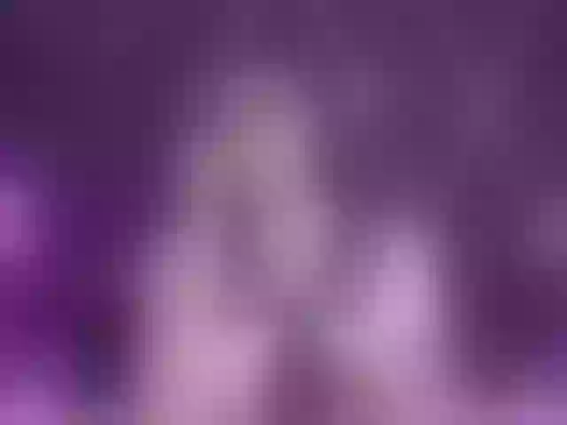 Live sex webcam photo for AlannaWest #276022396