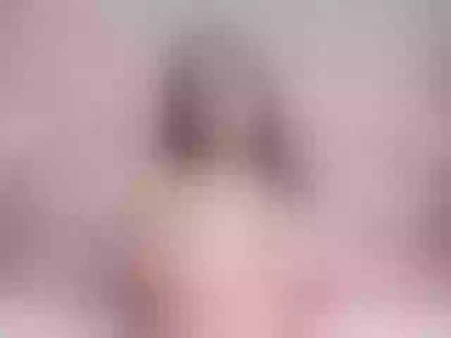 Live sex webcam photo for AlannaWest #276313857