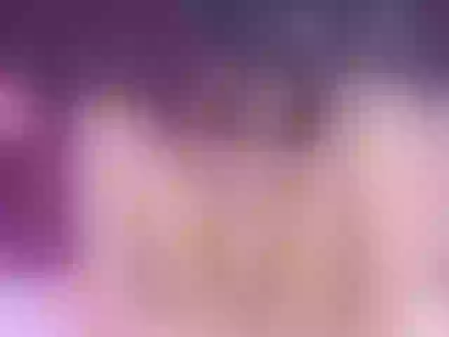 Live sex webcam photo for AlannaWest #276356047