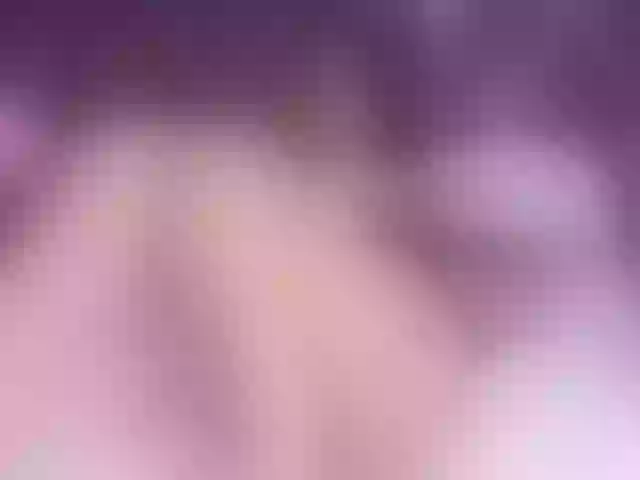 Live sex webcam photo for AlannaWest #276377991