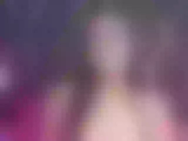 Live sex webcam photo for AlannaWest #276426321