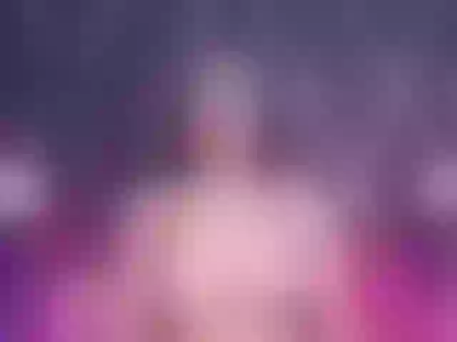 Live sex webcam photo for AlannaWest #276483686