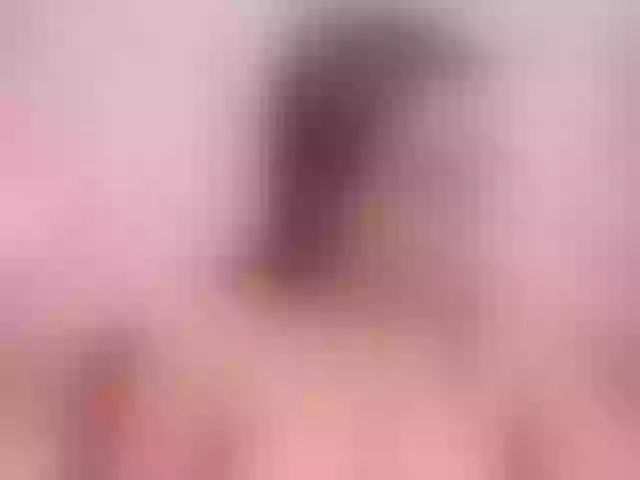 Live sex webcam photo for AlannaWest #276622096