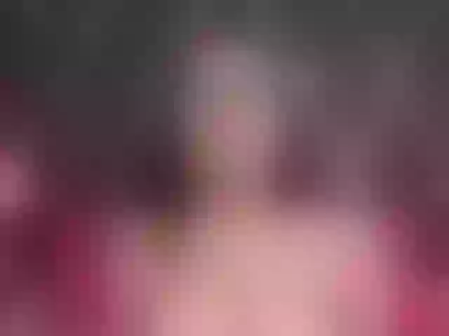 Live sex webcam photo for AlannaWest #276629360