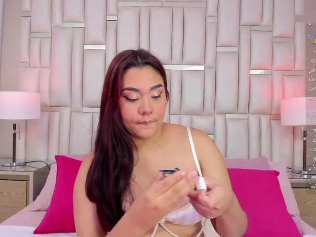 Live sex webcam photo for AlannaWest #276802056