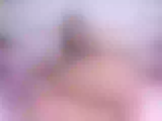 Live sex webcam photo for AlannaWest #277018654