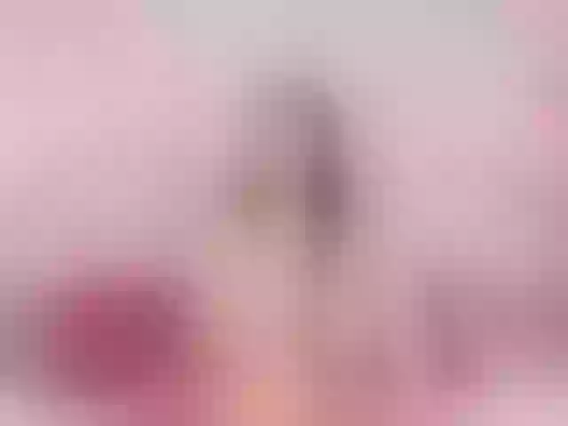 Live sex webcam photo for AlannaWest #277060788