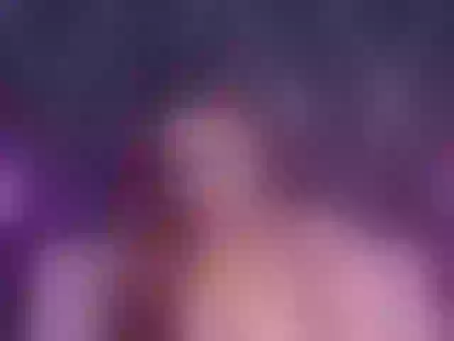 Live sex webcam photo for AlannaWest #285645906