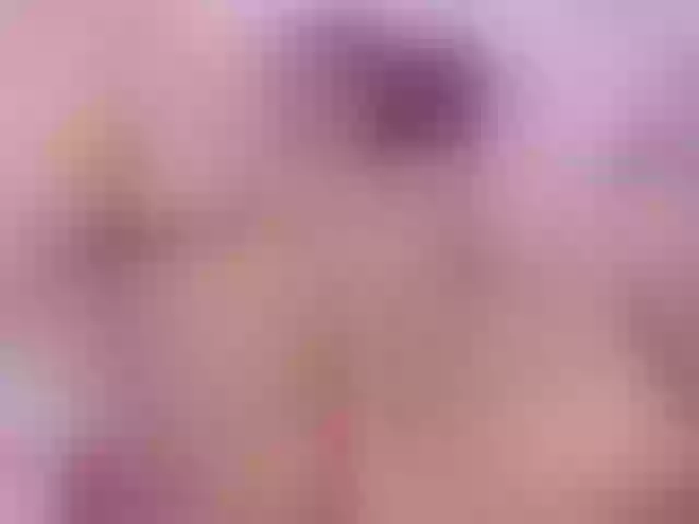Live sex webcam photo for AlannaWest #289557743