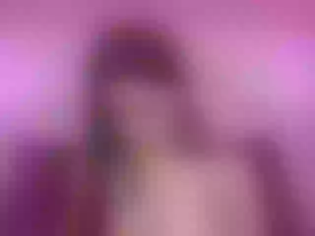 Live sex webcam photo for AlannaWest #290494548