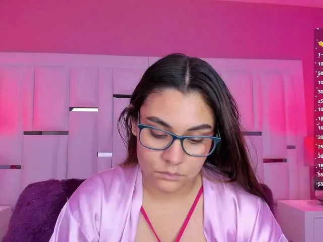Live sex webcam photo for AlannaWest #290726006