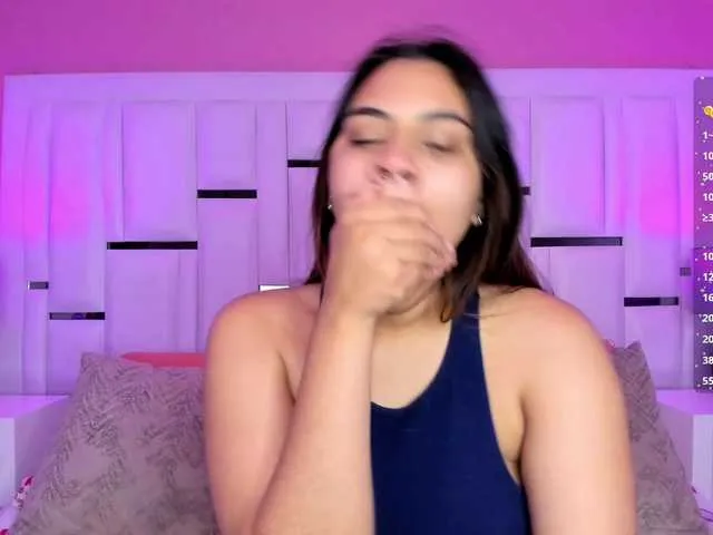 Live sex webcam photo for AlannaWest #291686647