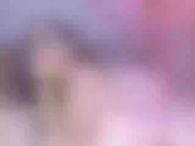 Live sex webcam photo for AlannaWest #291741480