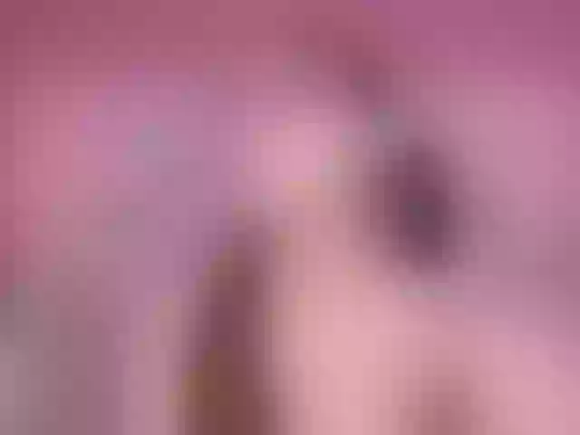 Live sex webcam photo for AlannaWest #291744450