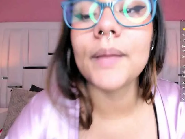 Live sex webcam photo for AlannaWest #291767289