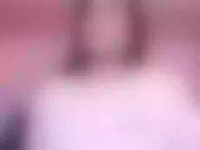 Live sex webcam photo for AlannaWest #291894333