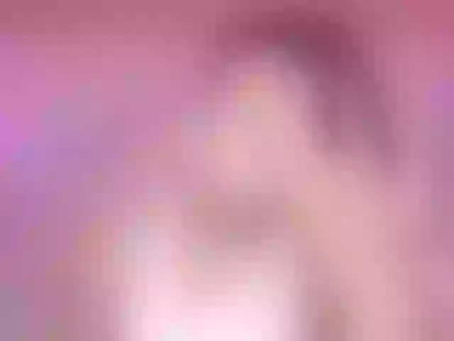 Live sex webcam photo for AlannaWest #292249197