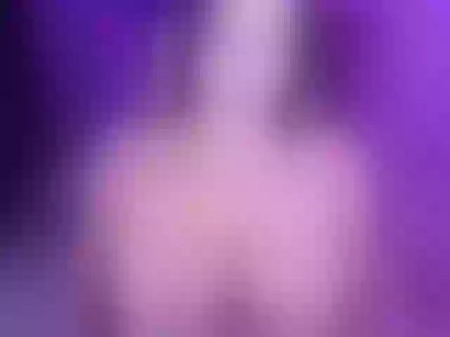 Live sex webcam photo for Alannavalery #276310264