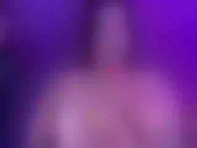 Live sex webcam photo for Alannavalery #276836544