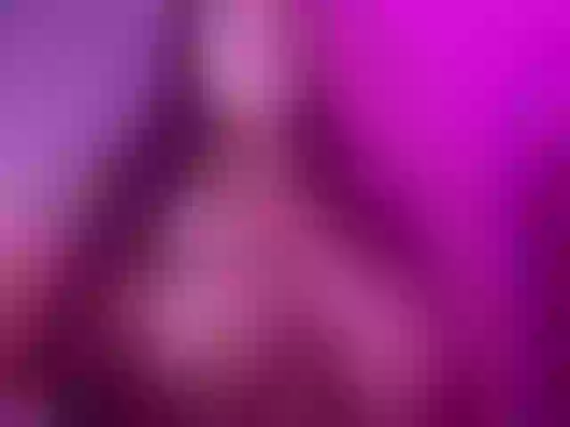 Live sex webcam photo for Alannavalery #277192577