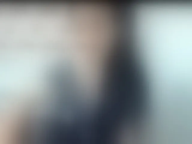 Live sex webcam photo for AlaskaMiller #293104495