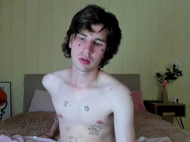 Live sex webcam photo for AlbertJiggler1 #275638042