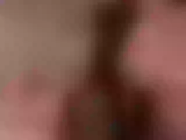 Live sex webcam photo for AlbertaLucian #275615786