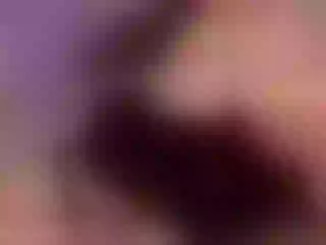Live sex webcam photo for AlbertaLucian #275622133