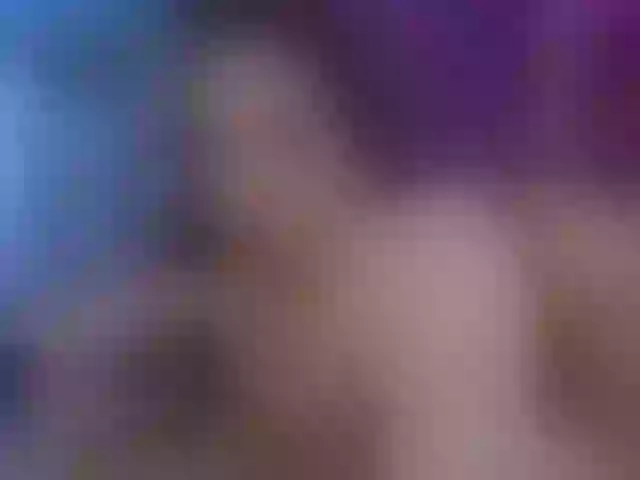 Live sex webcam photo for AlbertaLucian #275657628