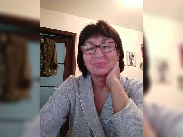 Live sex webcam photo for AlbinaXPretty #276506562