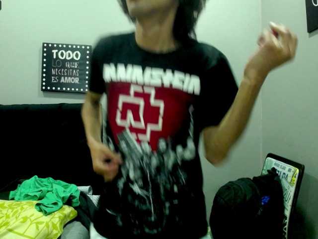 Live sex webcam photo for Alcon-16 #276994201