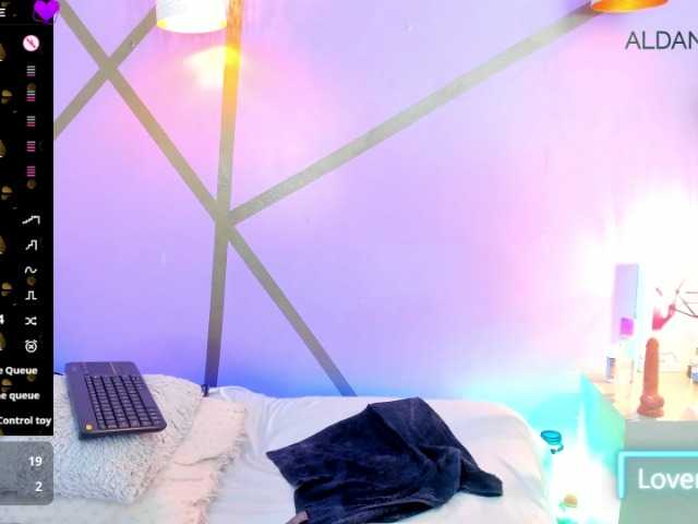 Live sex webcam photo for Aldana58 #290297035