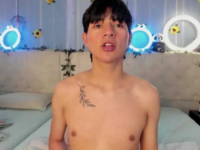 Live sex webcam photo for AleAurarashi #292305529