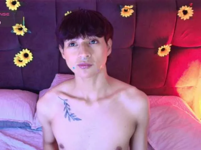 Live sex webcam photo for AleAurarashi #293521025