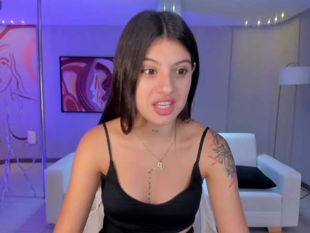 Live sex webcam photo for AleCorleone #276813230