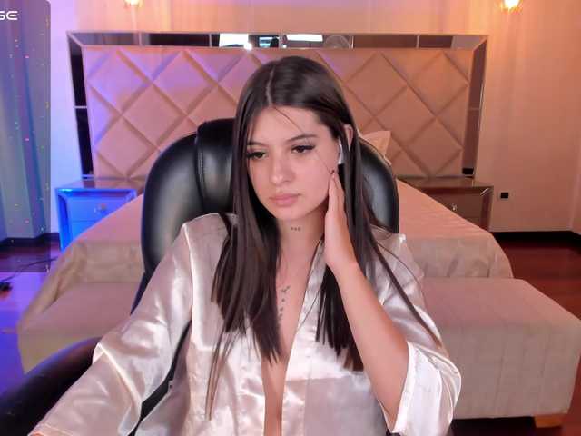 Live sex webcam photo for AleCorleone #289648067