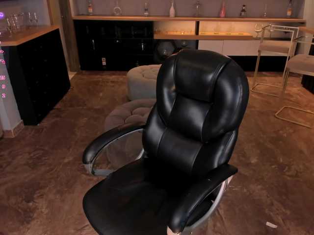 Live sex webcam photo for AleCorleone #290617901