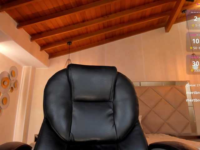 Live sex webcam photo for AleCorleone #290960454