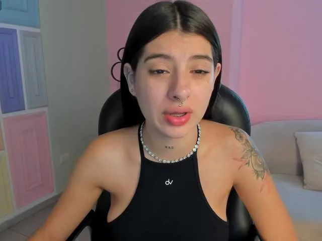 Live sex webcam photo for AleCorleone #291360735