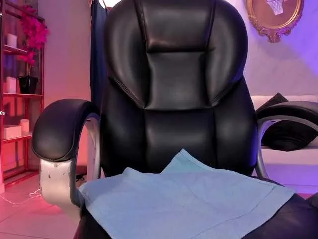 Live sex webcam photo for AleCorleone #292186611