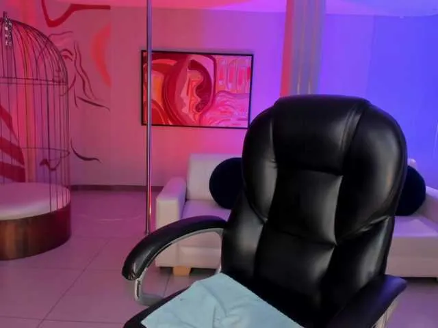 Live sex webcam photo for AleCorleone #292318343