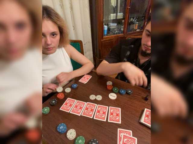 Live sex webcam photo for AleViShow #275724550