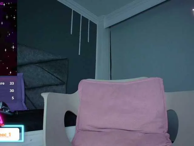 Live sex webcam photo for AlecAndrews #290947038
