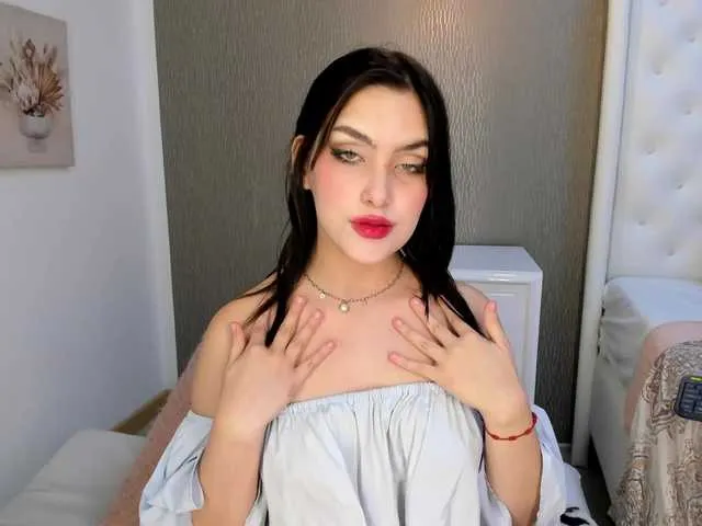Live sex webcam photo for AlegnaTaylor #277737937