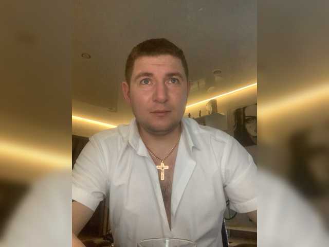 Live sex webcam photo for Alehandro78-2 #277056728