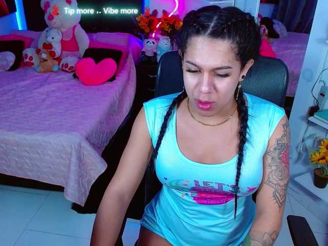 Live sex webcam photo for AlejaStorm #275760887