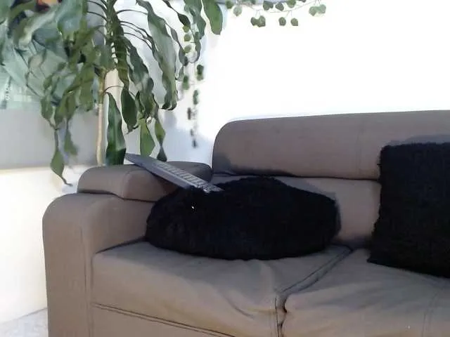 Live sex webcam photo for AlejandroCollins #277544759