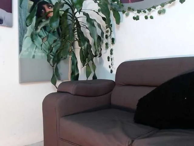 Live sex webcam photo for AlejandroCollins #277551442