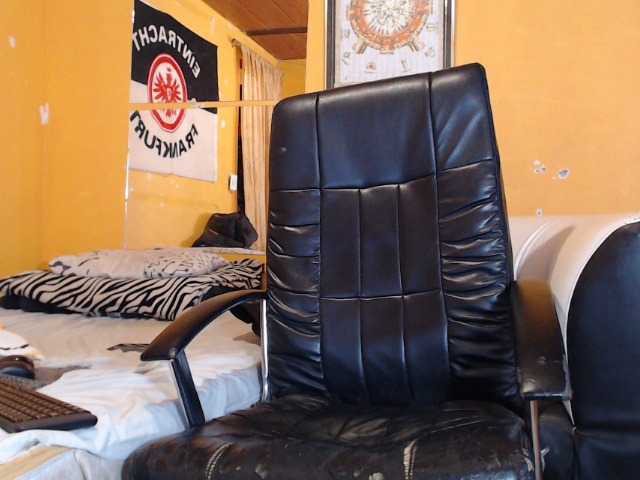 Live sex webcam photo for AlejoKhalifa #275560122