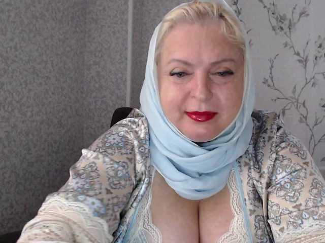 Live sex webcam photo for Alek-Sandra #276026832